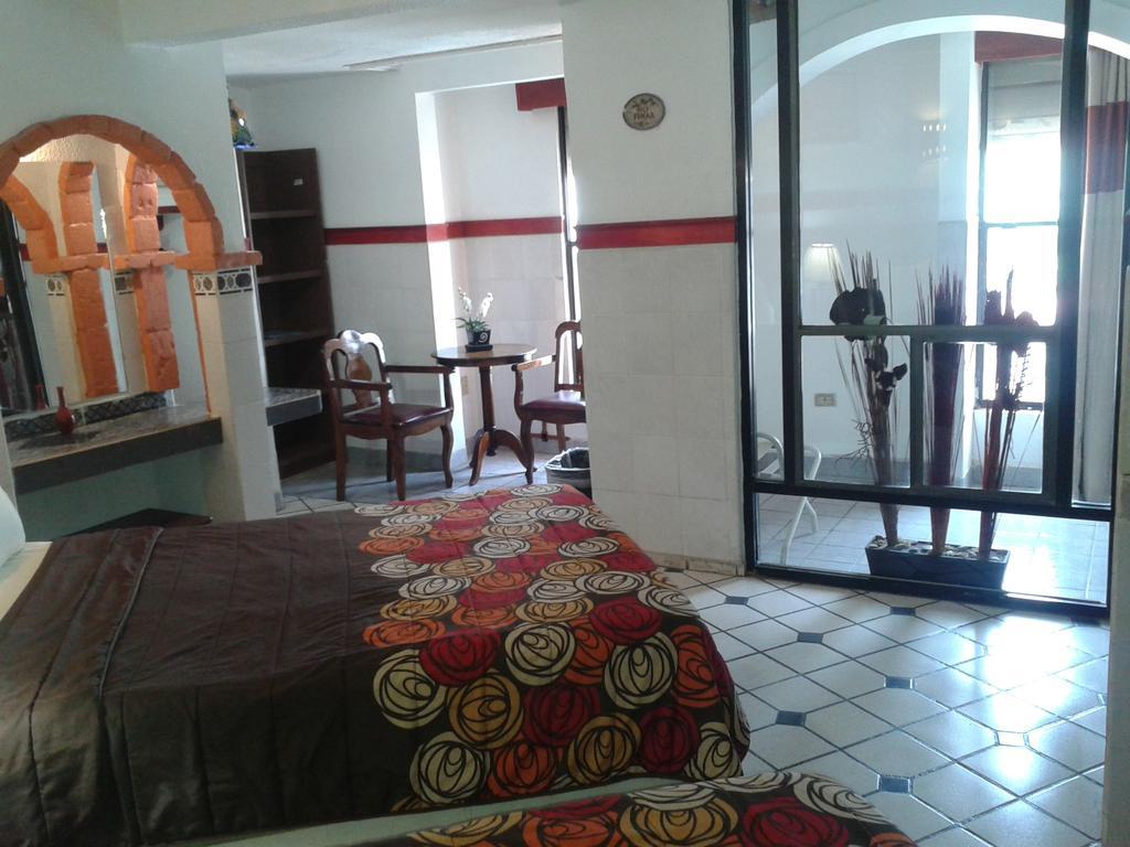 Hotel Terranova Tampico Oda fotoğraf